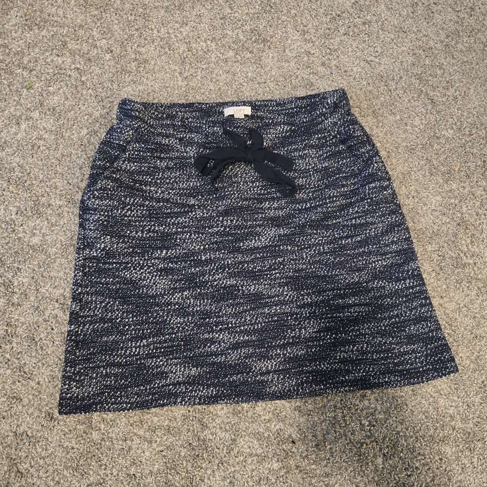 LOFT Textured Navy and White Mini Skirt